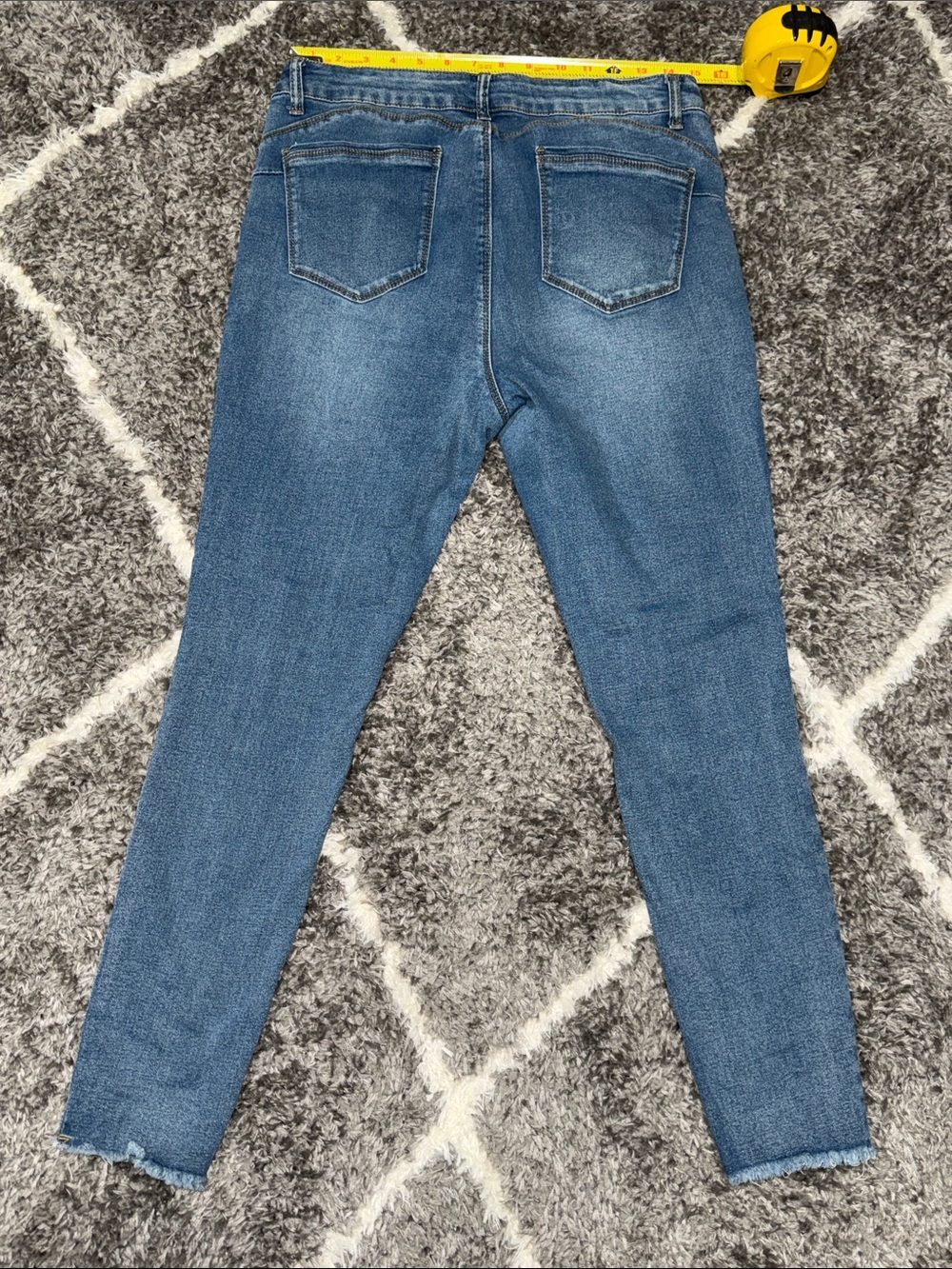 Size 30in Classic Blue Women's Skinny Jeans - Comfortable Stretch Denim